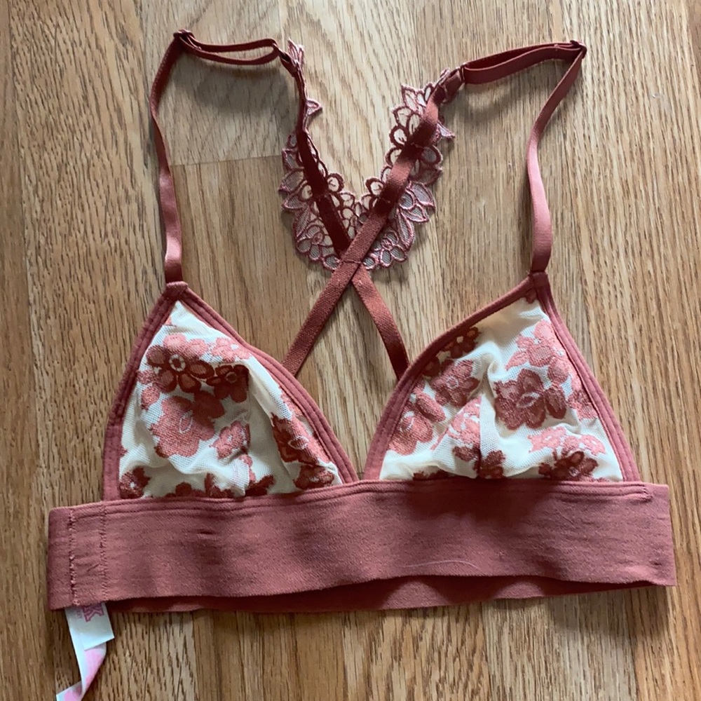 Lace triangle